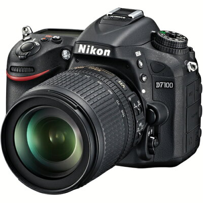 　Nikon D7100 18-105VRレンズキット