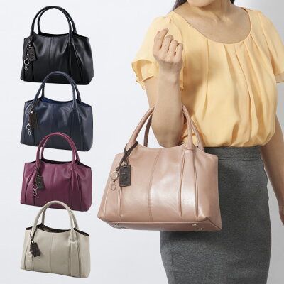 軽いバッグが好きな30代40代50代女性におすすめの人気の軽量レディースバッグはtumugu工房のハンドバッグ