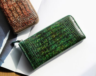 三京商会で人気のクロコダイル財布は、手染め加工フランスクロコダイルL字ファスナー長財布