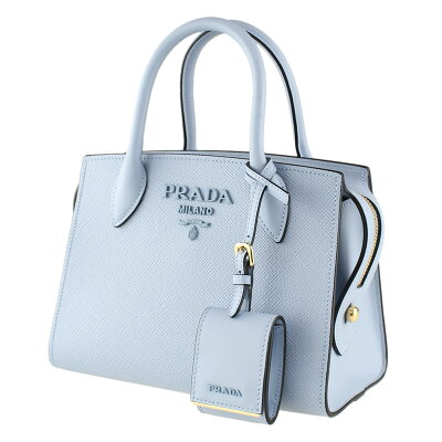 プラダの40代におすすめのバッグはサフィアーノです